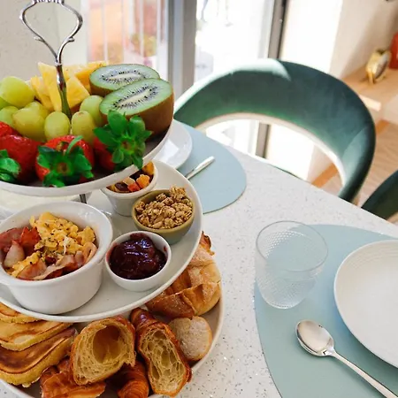 Fish Village Deluxe *